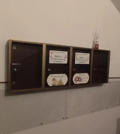 Palazzo Altavilla Deluxe Apartment