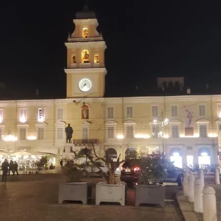 Palazzo Altavilla Deluxe Apartment Parma