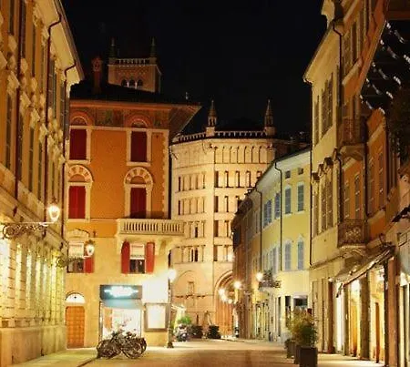 شقة Palazzo Altavilla Deluxe *