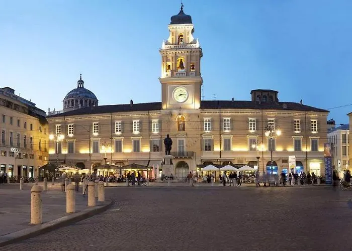 شقة Palazzo Altavilla Deluxe بارما