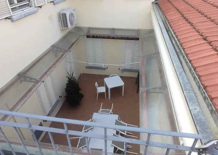 Palazzo Altavilla Deluxe Appartamento *